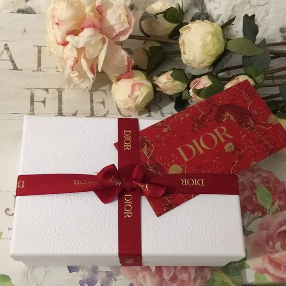 Brand New! DIOR Holiday Red White & Gold Gift Box/Envelope/Tissue/Ribbon Set!❤️✨ - Picture 2 of 15